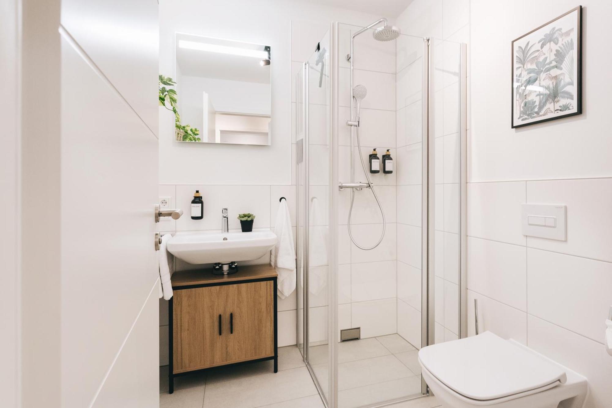Apartment Oasis - Wohnen In - Netflix - Tiefgarage - Dachterrasse *